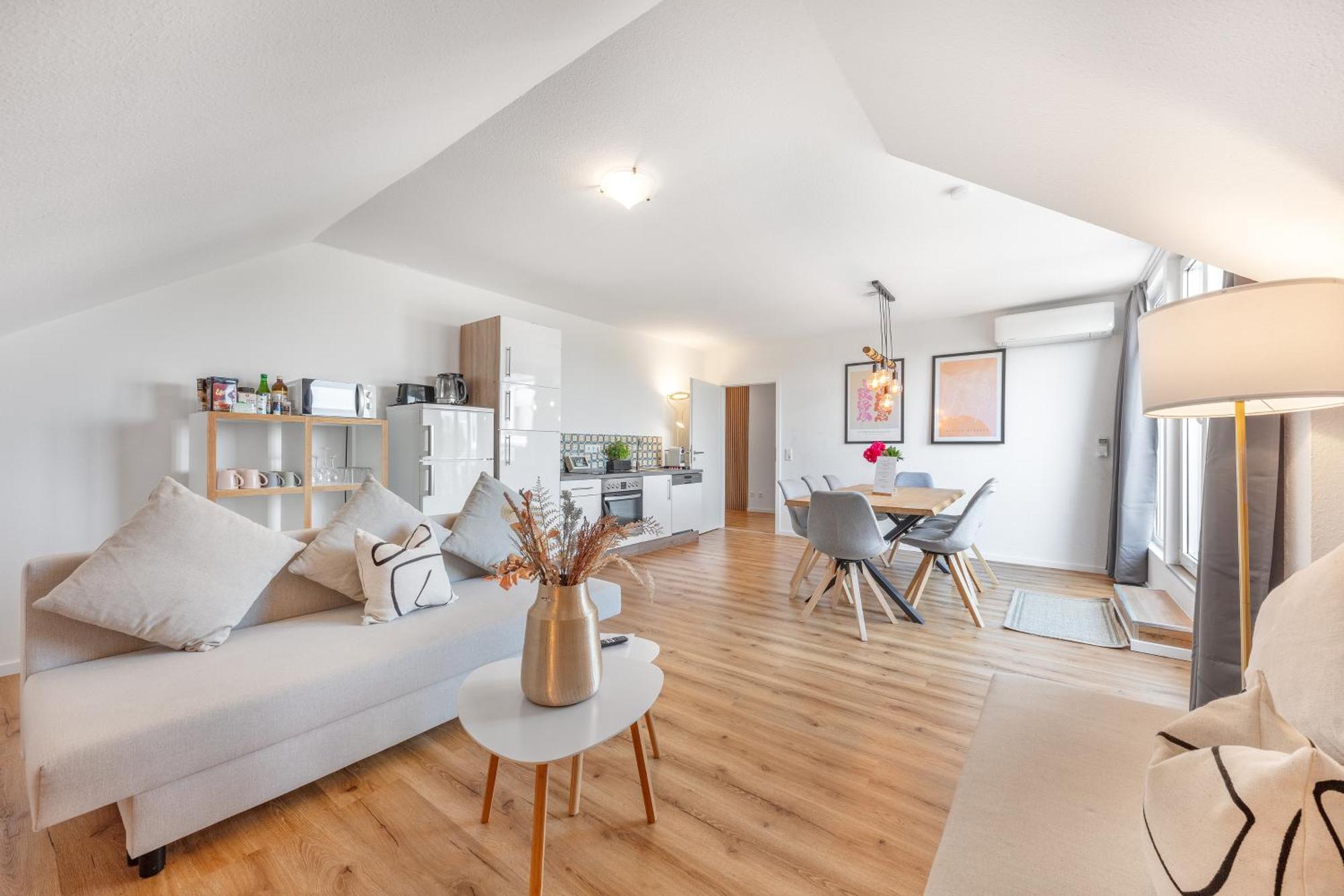 Mango Living I Stadtoase I Modern I 3 Schlafzimmer I 95 Qm I 9 Personen * Mönchengladbach